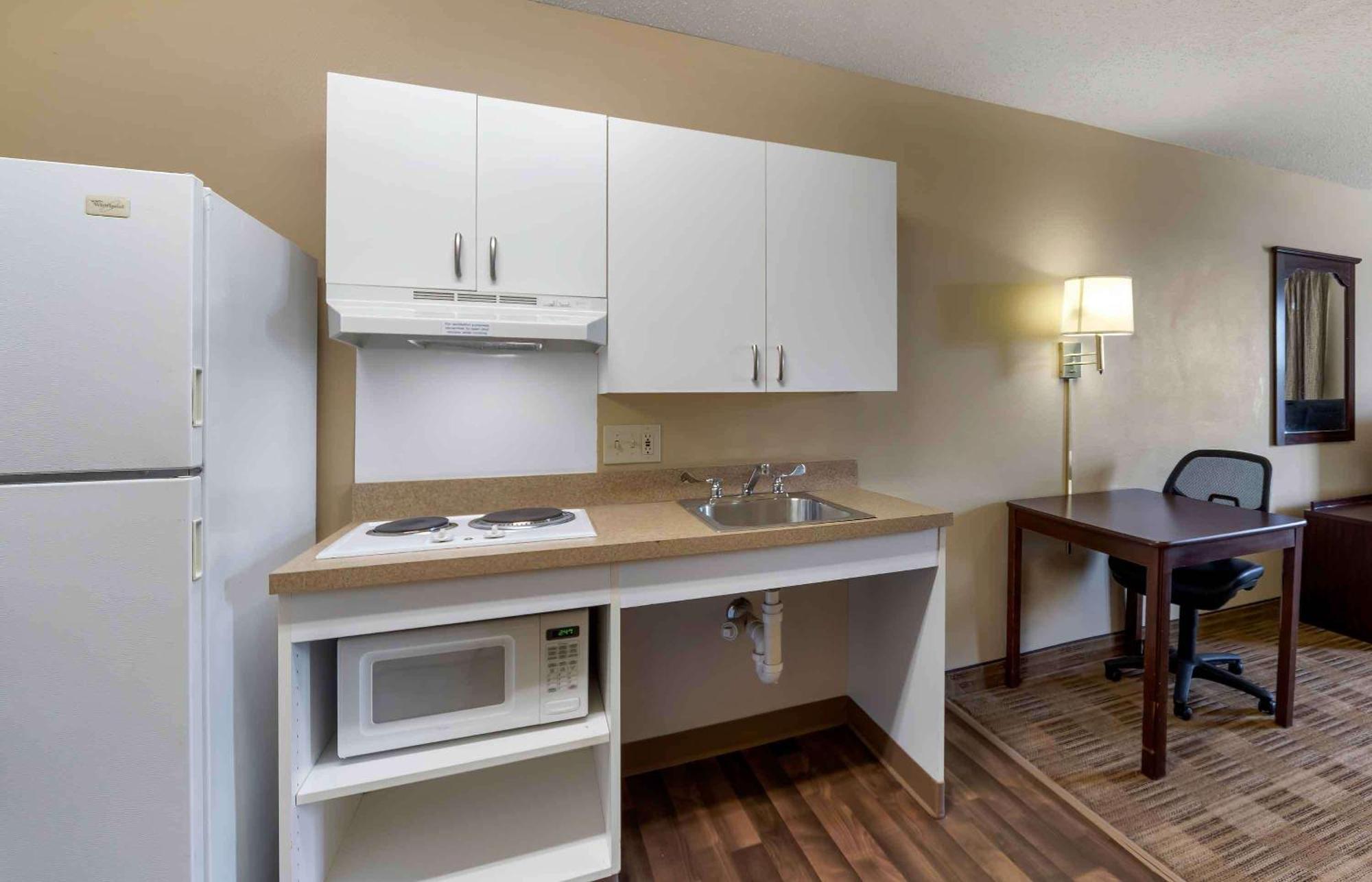 Extended America - - Nw Expressway Oklahoma City